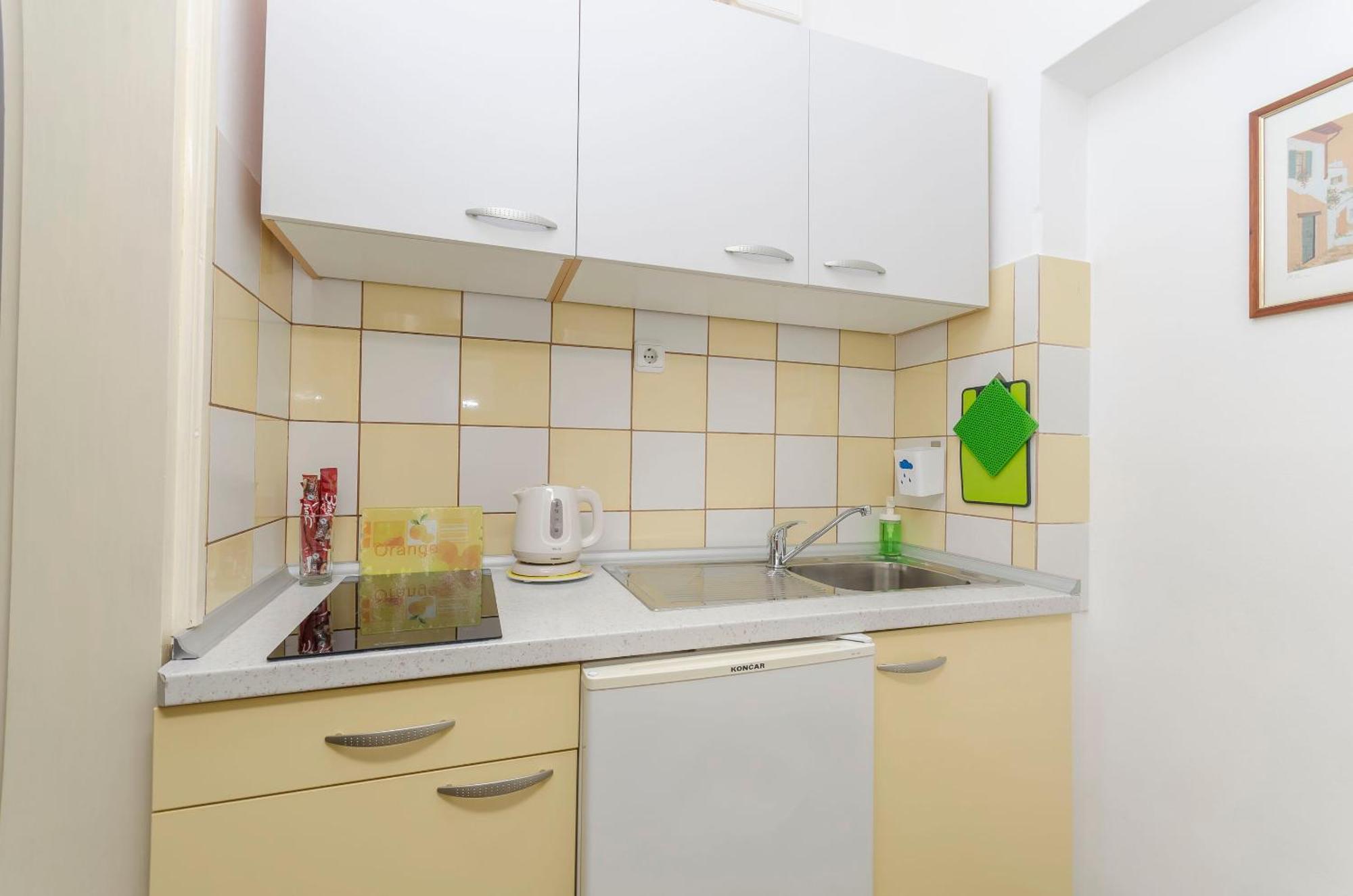 Apartment Robyn On The Beach Srima Ngoại thất bức ảnh